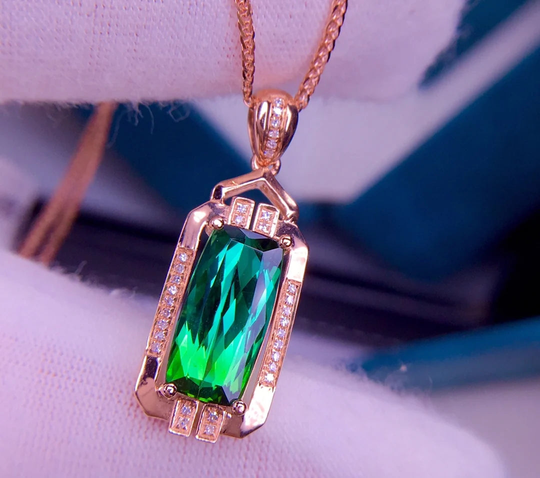 Pendant 18K Gold 3ct Greenish Blue Tourmaline Diamonds Necklace