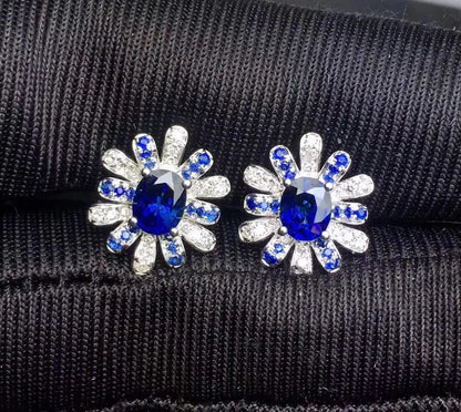 Earrings 18K Gold 1.1ct Royal Blue Sapphire Gemstones Stud Female's