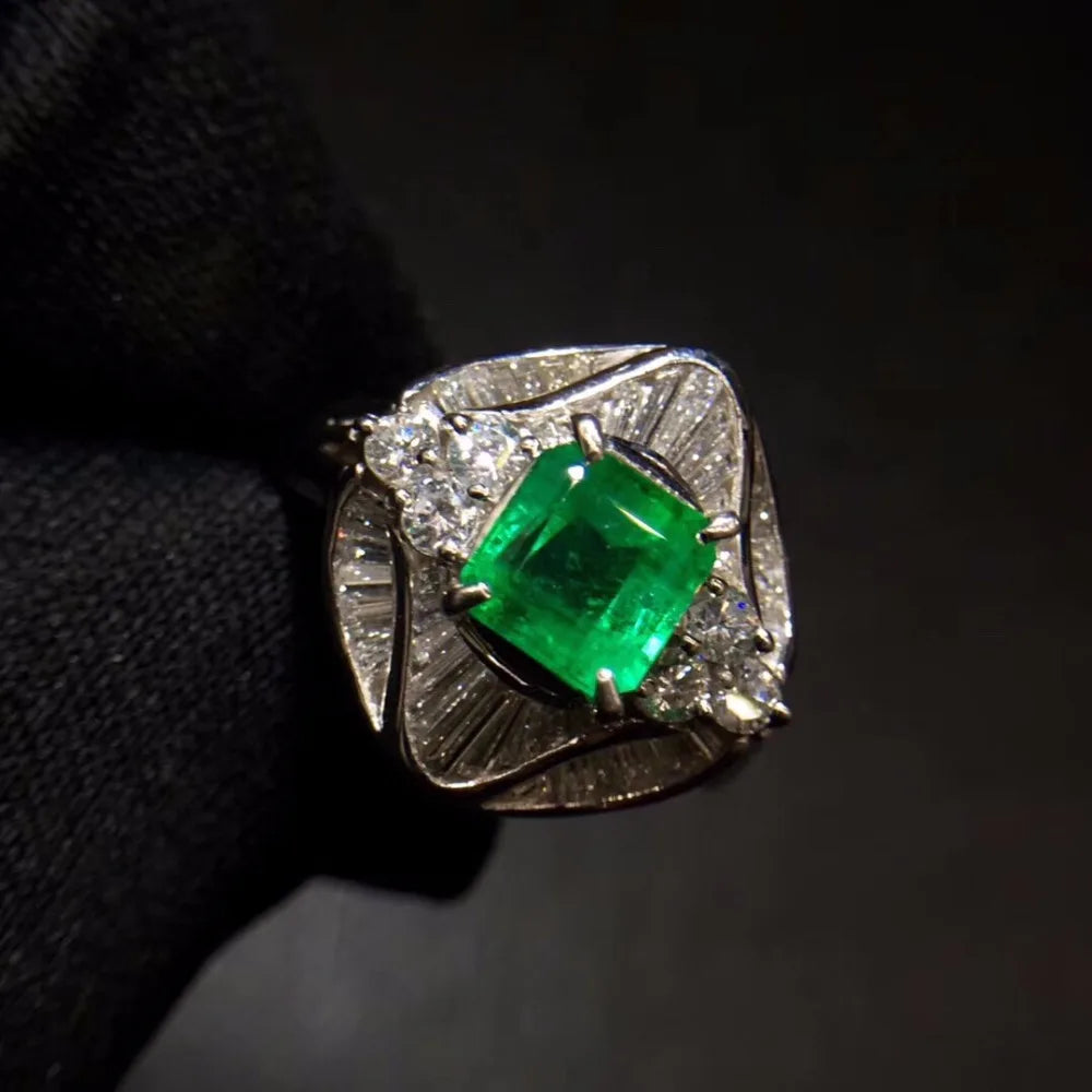 Ring Pt900 Platinum 1.099ct Emerald Diamond Colombian Origin Female's