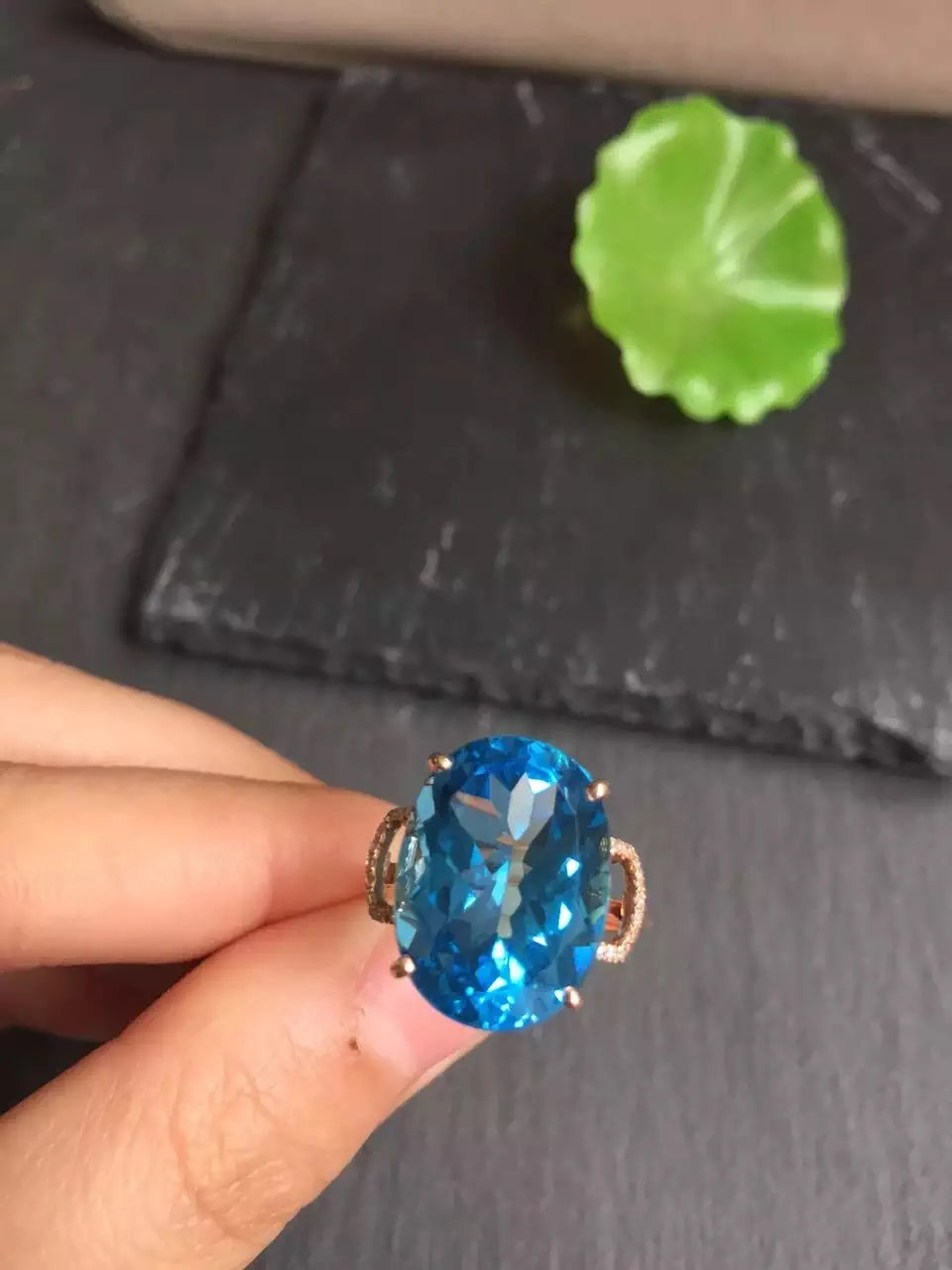 Ring 18K Rose Gold 100% Natural Blue Topaz Gemstones Female's