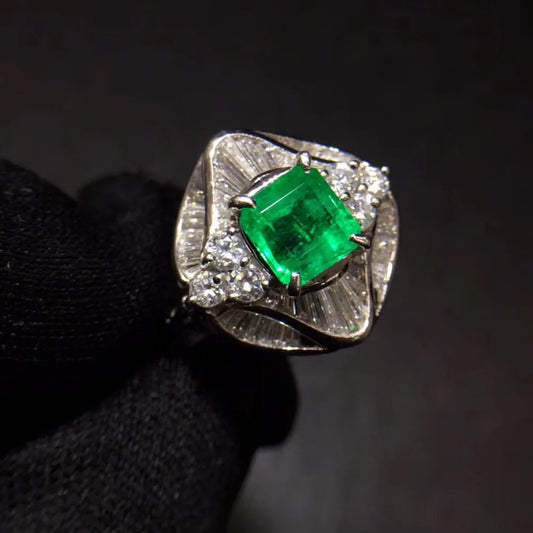 Ring Pt900 Platinum 1.099ct Emerald Diamond Colombian Origin Female's