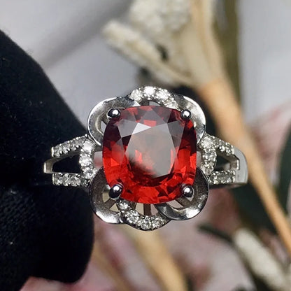 Ring 18K Gold 2.3ct Red Garnet Gemstone Female Fine Jewelry