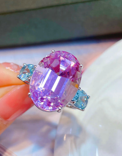 Ring 18K Gold 15ct Kunzite Gemstone Diamonds Female Fine Jewelry