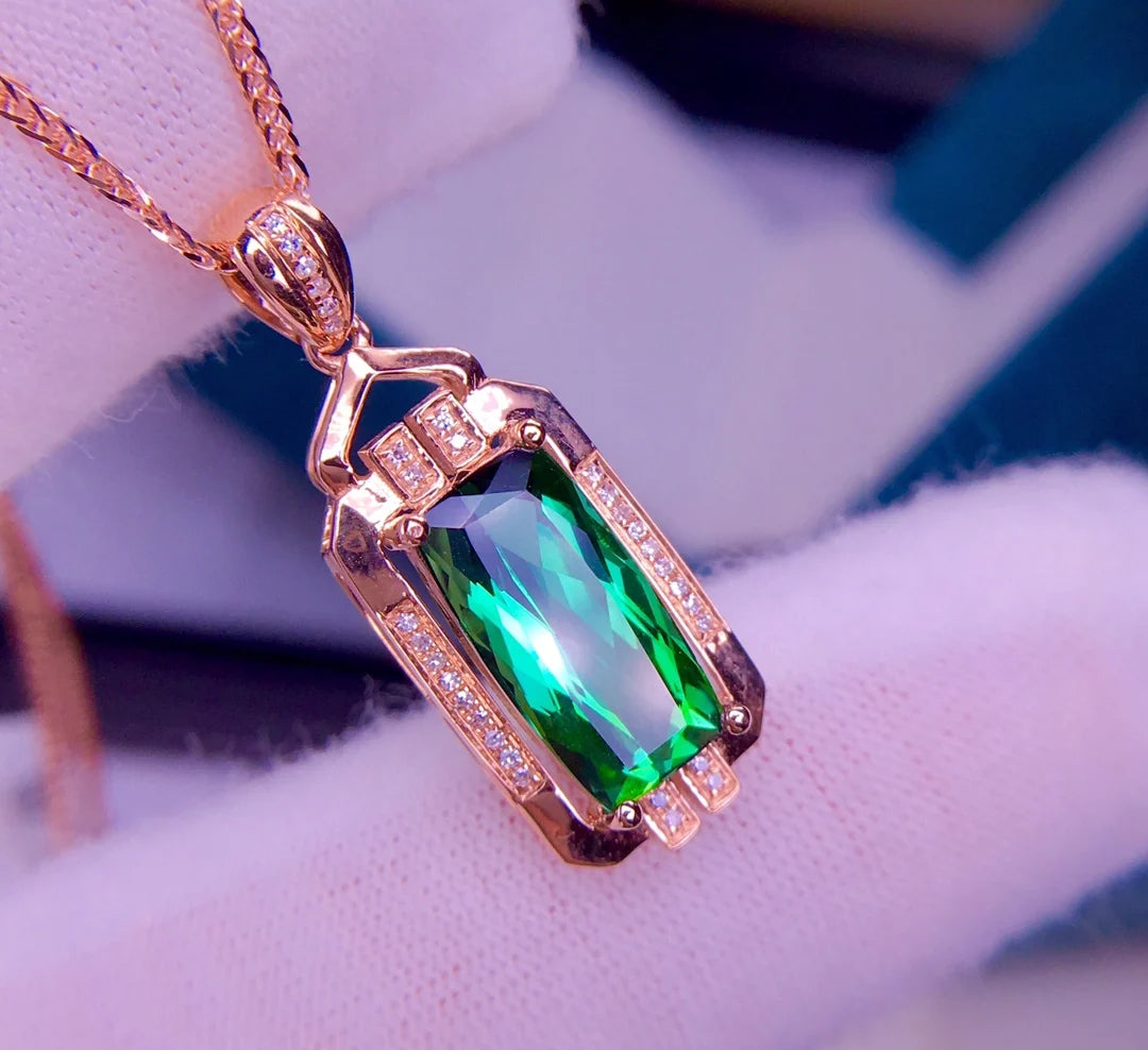 Pendant 18K Gold 3ct Greenish Blue Tourmaline Diamonds Necklace