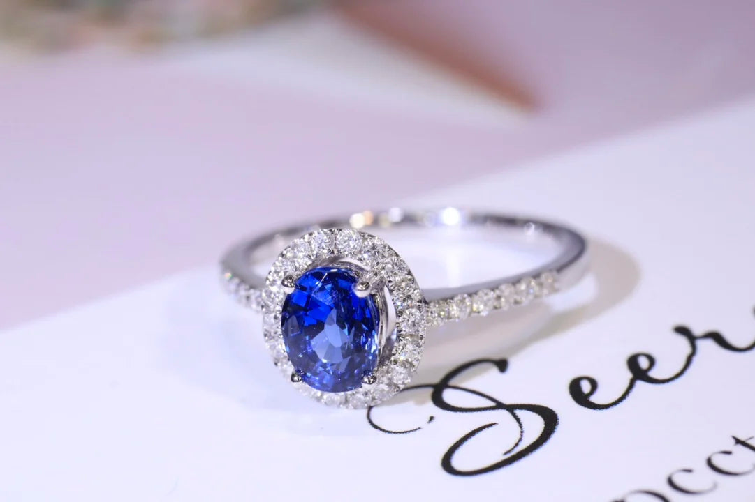 Ring 18K Gold 0.70ct Blue Sapphire Gemstones Diamonds Female