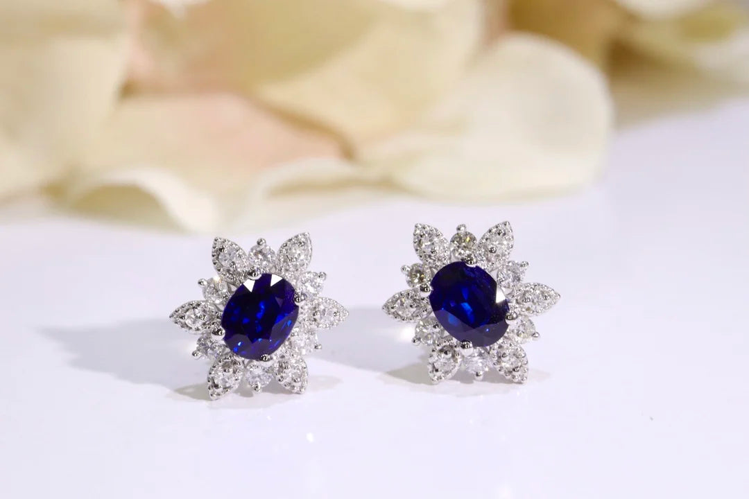 Earrings 18K Gold 0.95ct Royal Blue Sapphire Gemstones Stud Female's