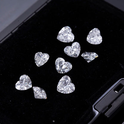 3x3.25mm - 5.5x6mm Lab Grown Diamond Heart DEF VS Melee Without Certificate