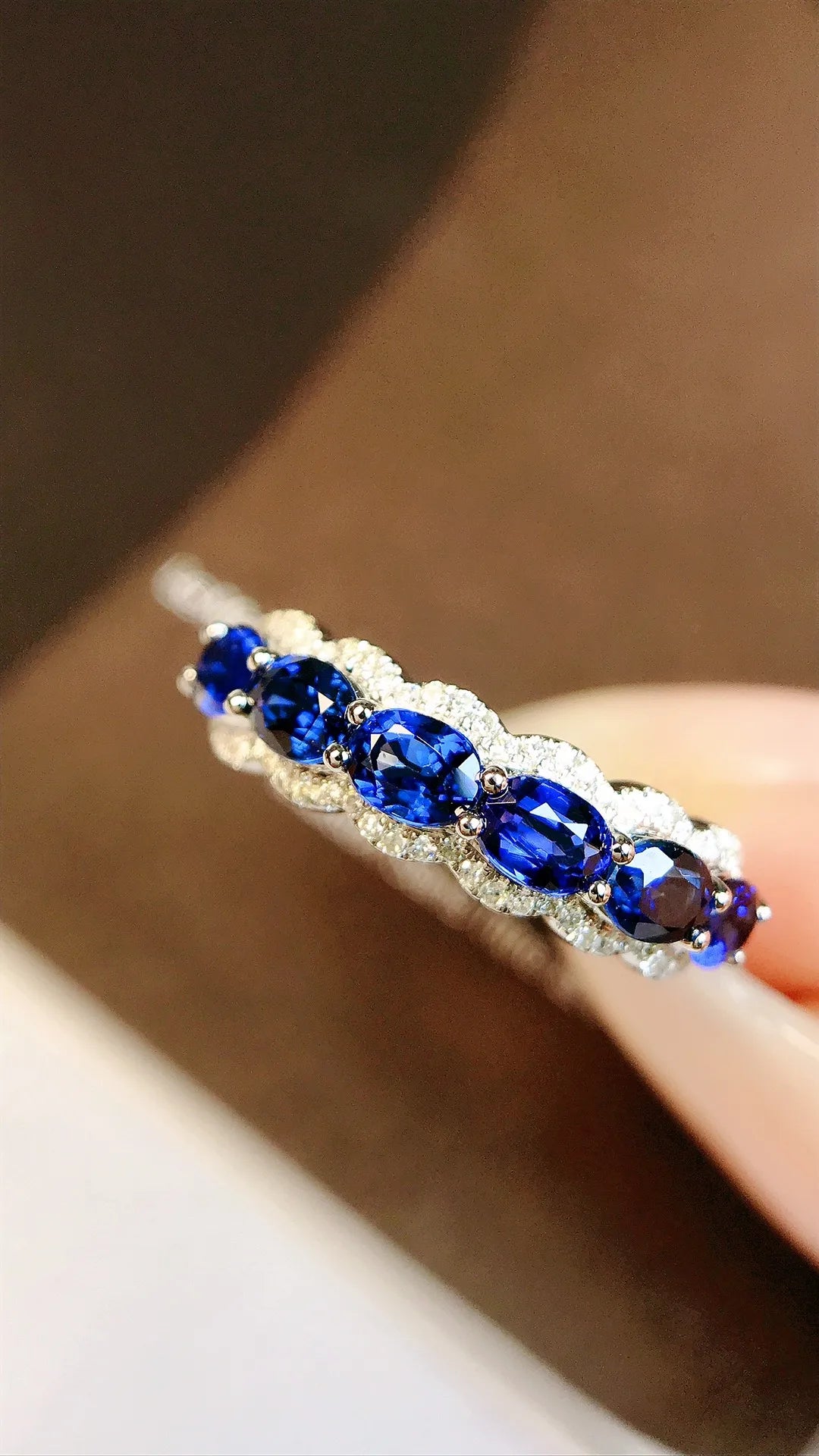 Ring 18K Gold 1.60ct Blue Sapphire Gemstones Diamonds Female Fine Jewelry