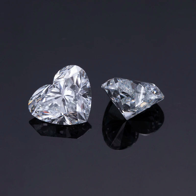 3x3.25mm - 5.5x6mm Lab Grown Diamond Heart DEF VS Melee Without Certificate