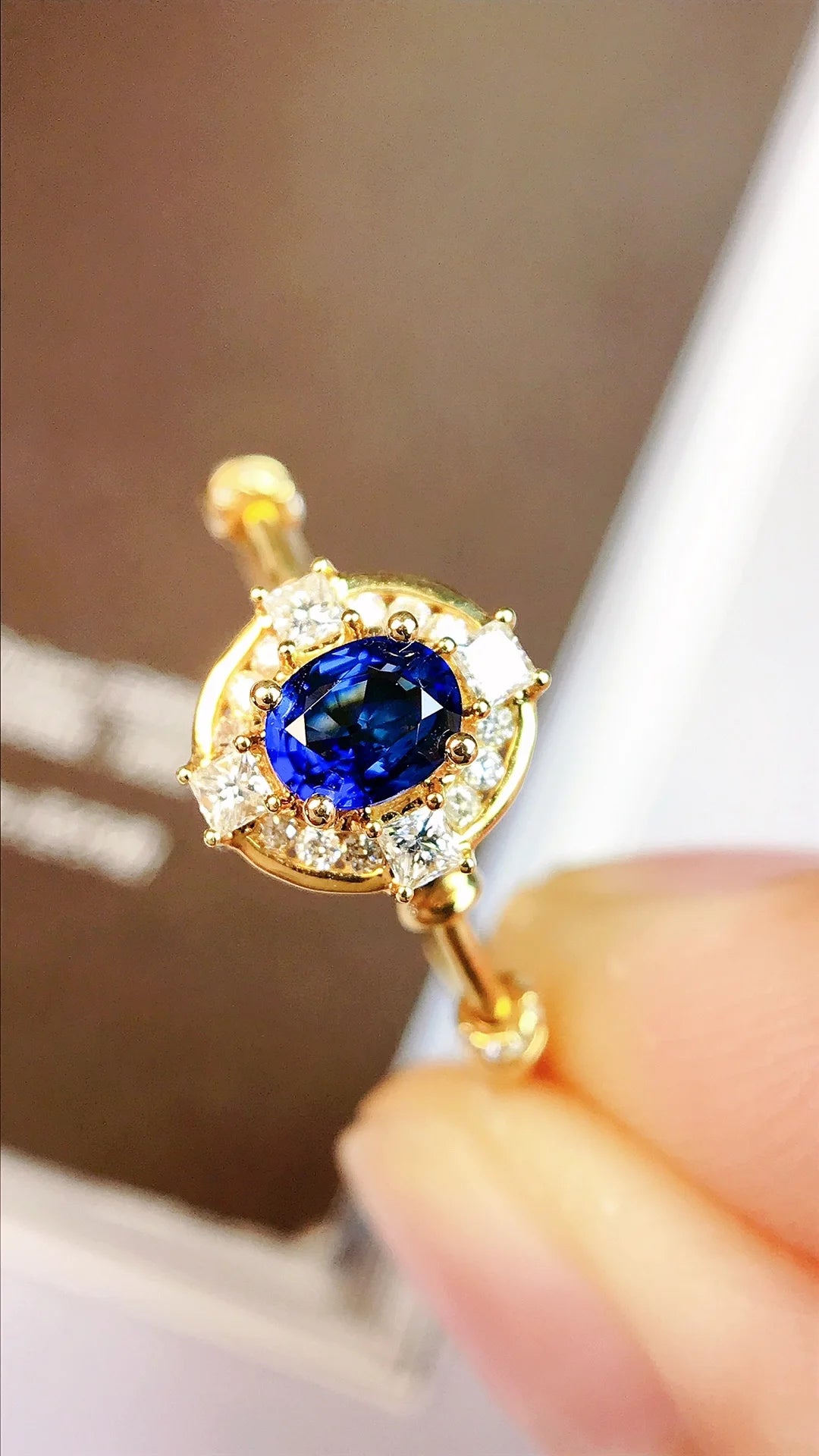 Ring 18K Gold 0.40ct Blue Sapphire Gemstone Diamonds Stone Female