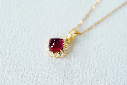 Pendant 18K Gold 1.5ct Red Tourmaline Gemstones Diamond Necklace