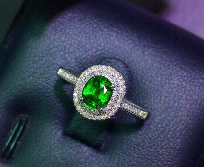 Ring 18K White Gold 0.7ct Tsavorite Gemstones Diamonds Female