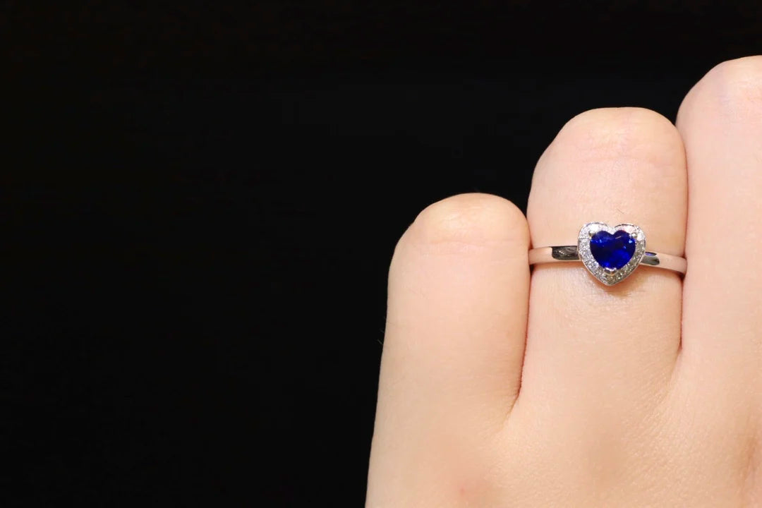 Ring 18K Gold 0.58ct Royal Blue Sapphire Diamonds Female's