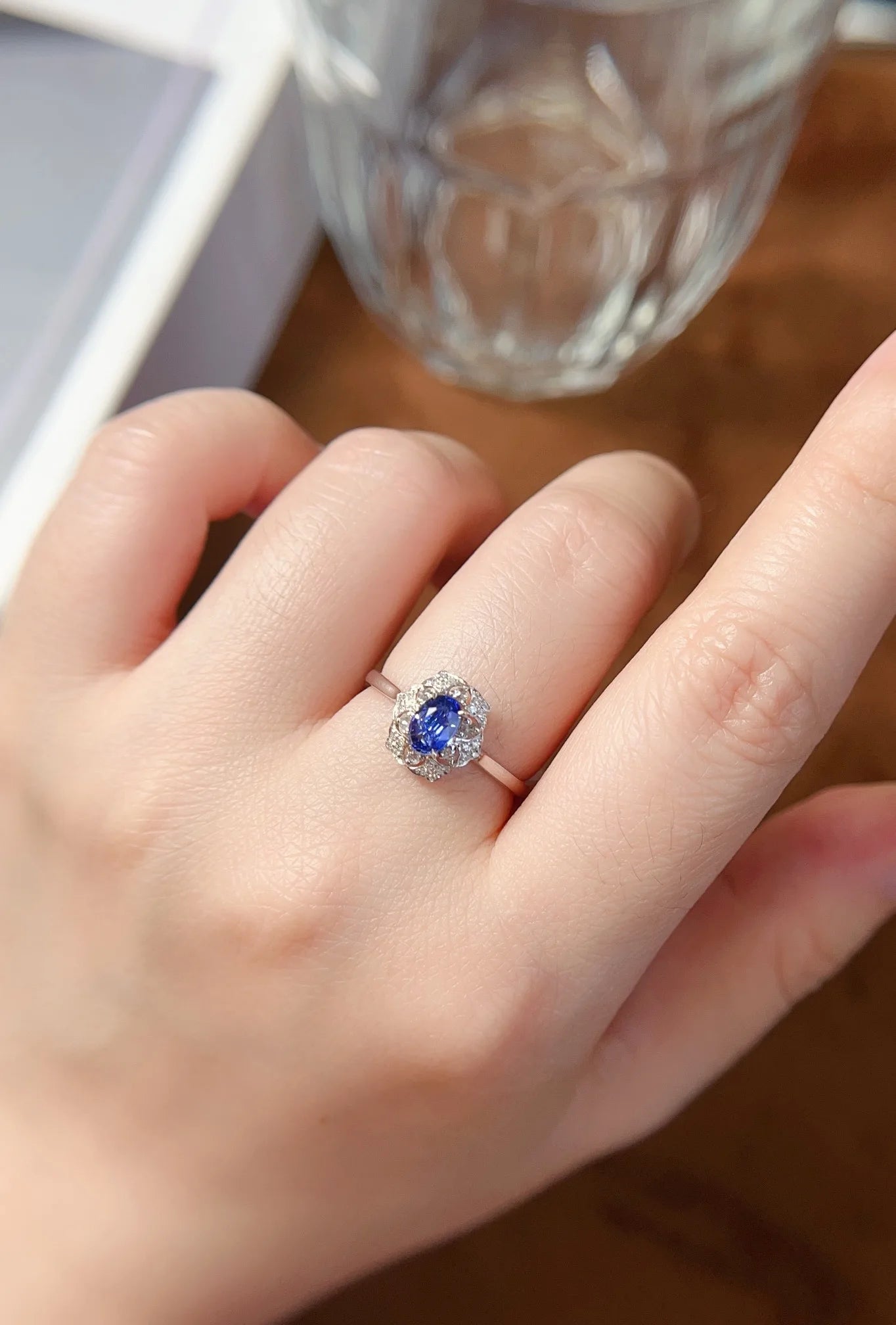 Ring 18K Gold 0.5ct Cornflower Blue Sapphire Gemstones Diamonds Female's