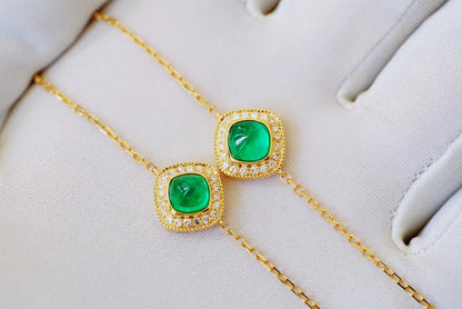 Bracelet 18K Gold 0.8ct Green Emerald Gemstones Diamonds Female's