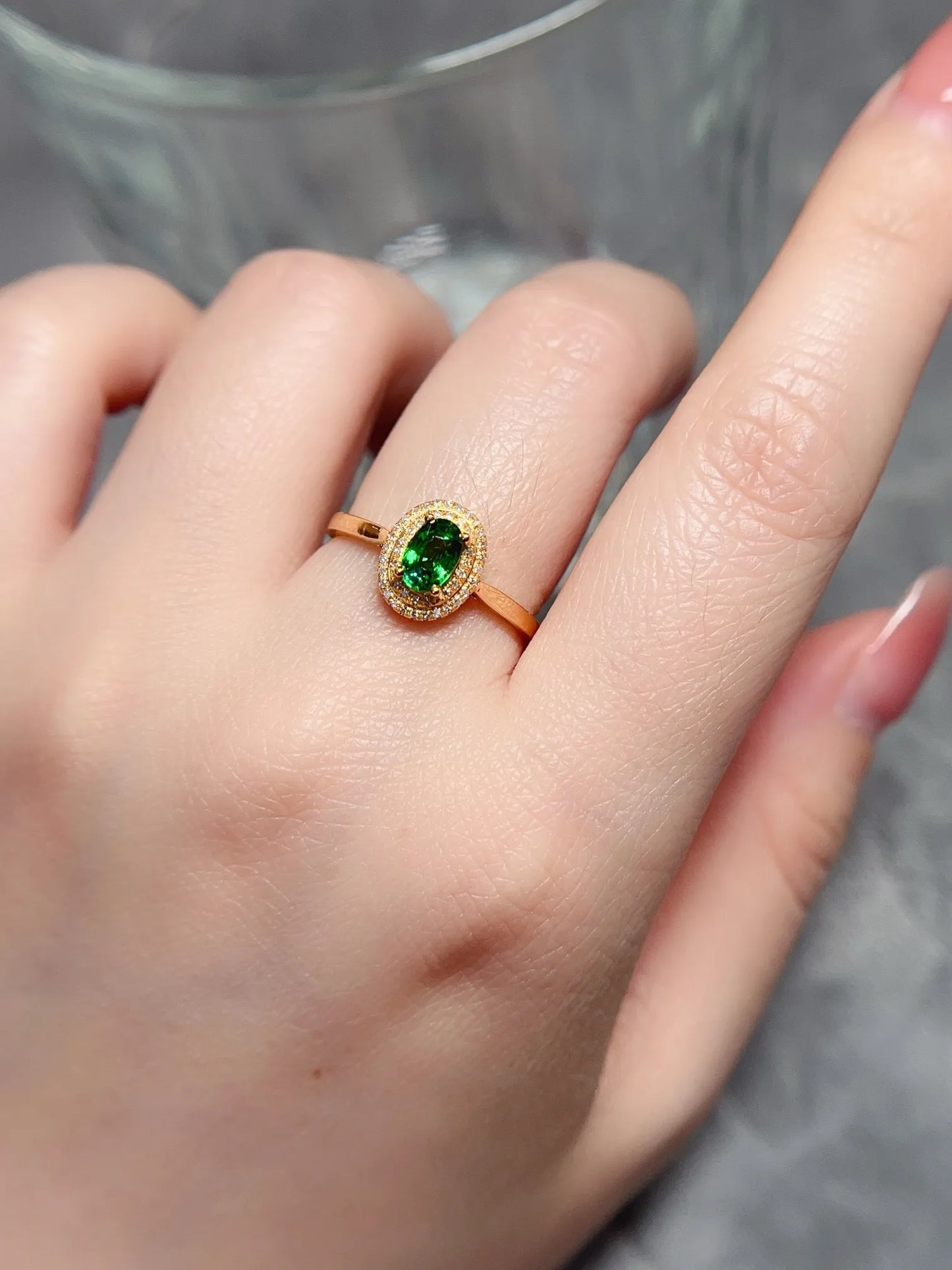 Ring 18K Gold 0.8ct Tsavorite Gemstones Diamonds Female Wedding