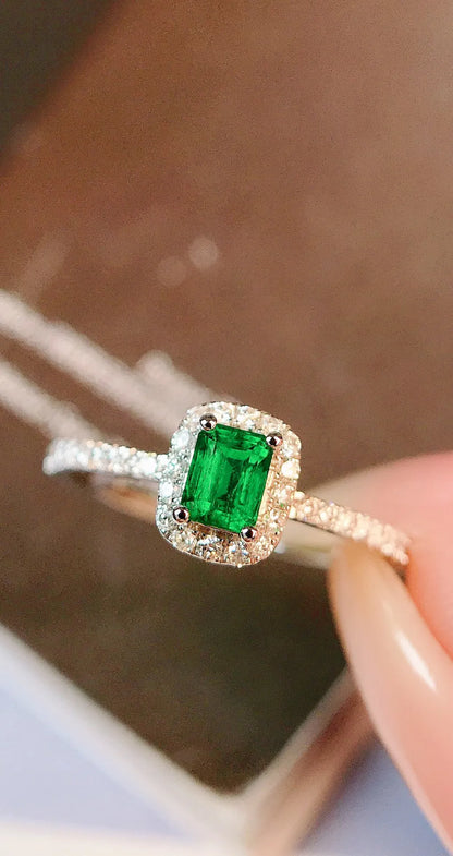 Ring 18K Gold 0.24ct Green Emerald Gemstones Diamonds Female's