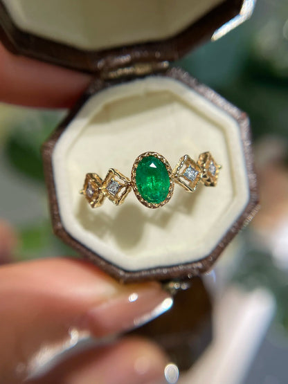 Ring 18K Gold 0.4ct Green Emerald Gemstones Diamonds Male's