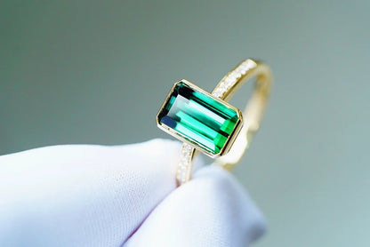 Ring 18K Gold 1.8ct Green Tourmaline Diamonds Male Wedding