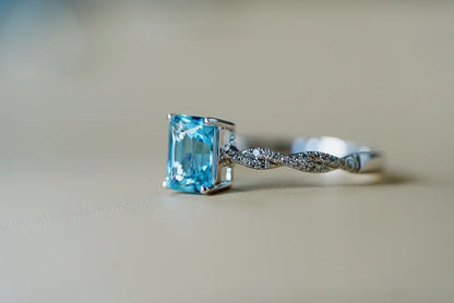 Ring 18K Gold 0.8ct Blue Aquamarine Gemstone Female Birthday