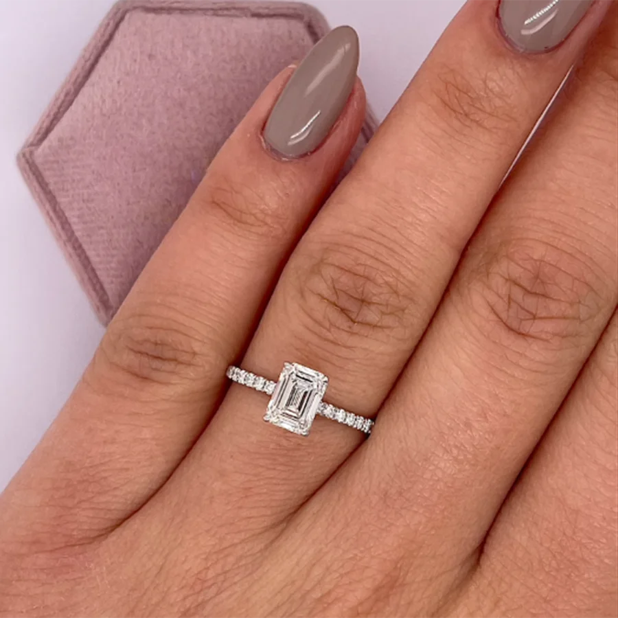 Ring 14K White Gold 1ct DE VS Lab Emerald Cut Diamond Female