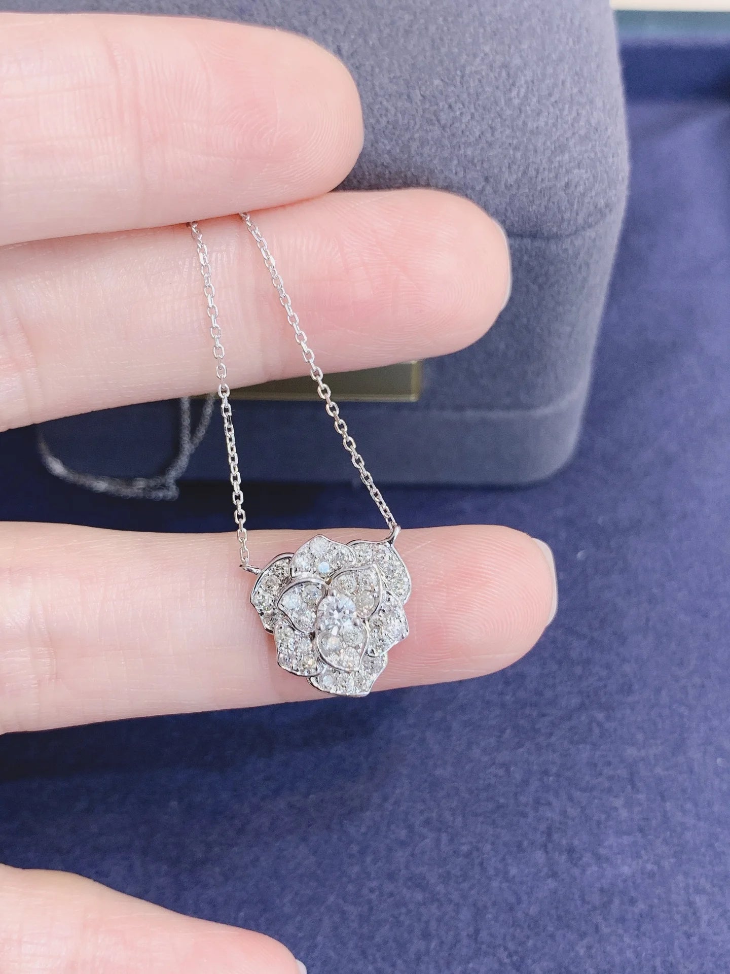 Necklace 18K White Gold 0.55ct White Diamonds Female's Fine Jewelry