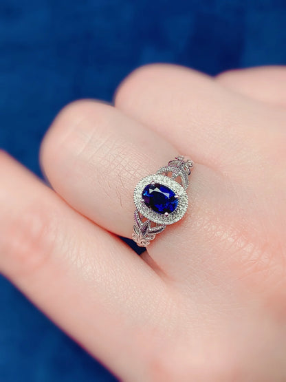 Ring 18K Gold 1.1ct Royal Blue Sapphire Gemstones Diamonds Female