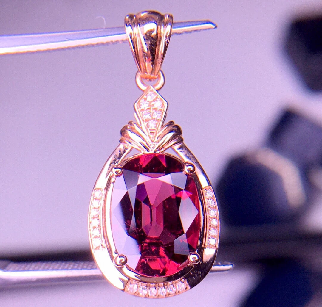 Pendant 18K Gold 3ct Red Tourmaline Gemstones Diamond Necklace