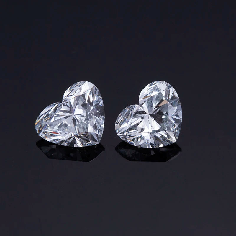 3x3.25mm - 5.5x6mm Lab Grown Diamond Heart DEF VS Melee Without Certificate