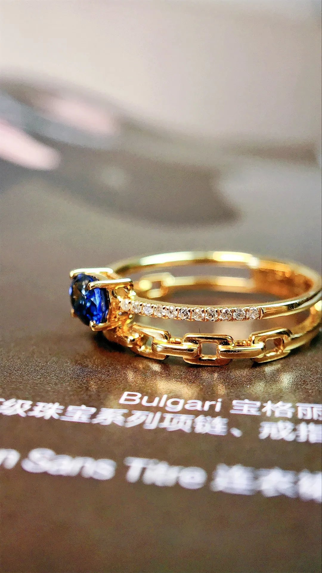 Ring 18K Gold 0.59ct Blue Sapphire Gemstone Diamonds Female's