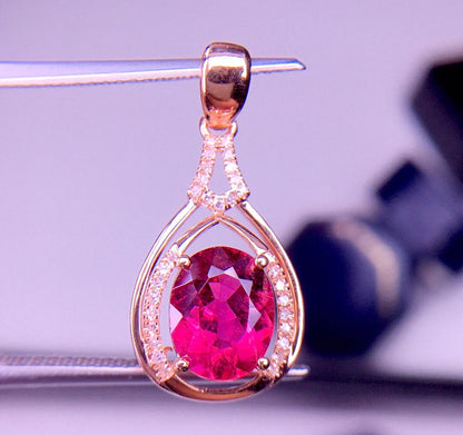 Pendant 18K Gold 1.6ct Red Tourmaline Gemstones Diamond Necklace