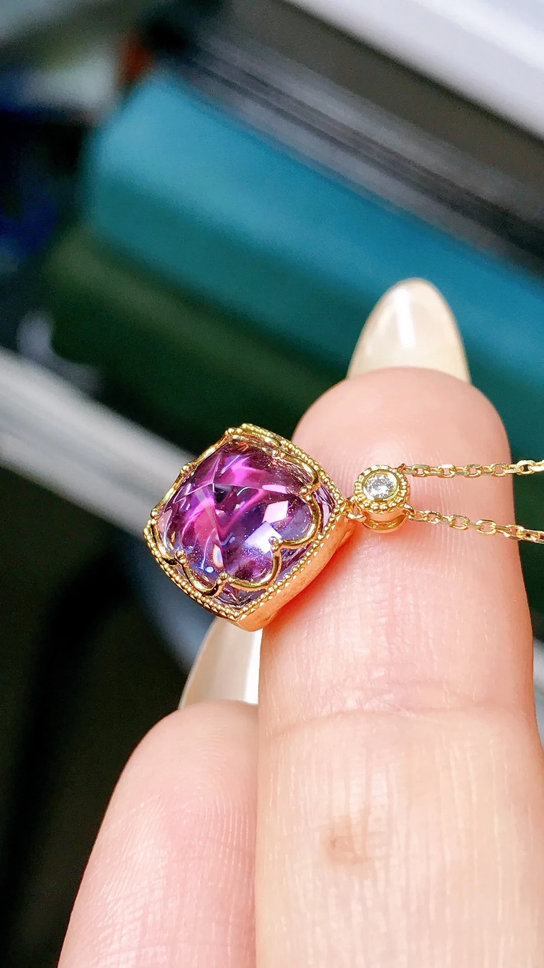 Necklace 18K Gold 4ct Purple Amethyst Diamonds Pendant Female's