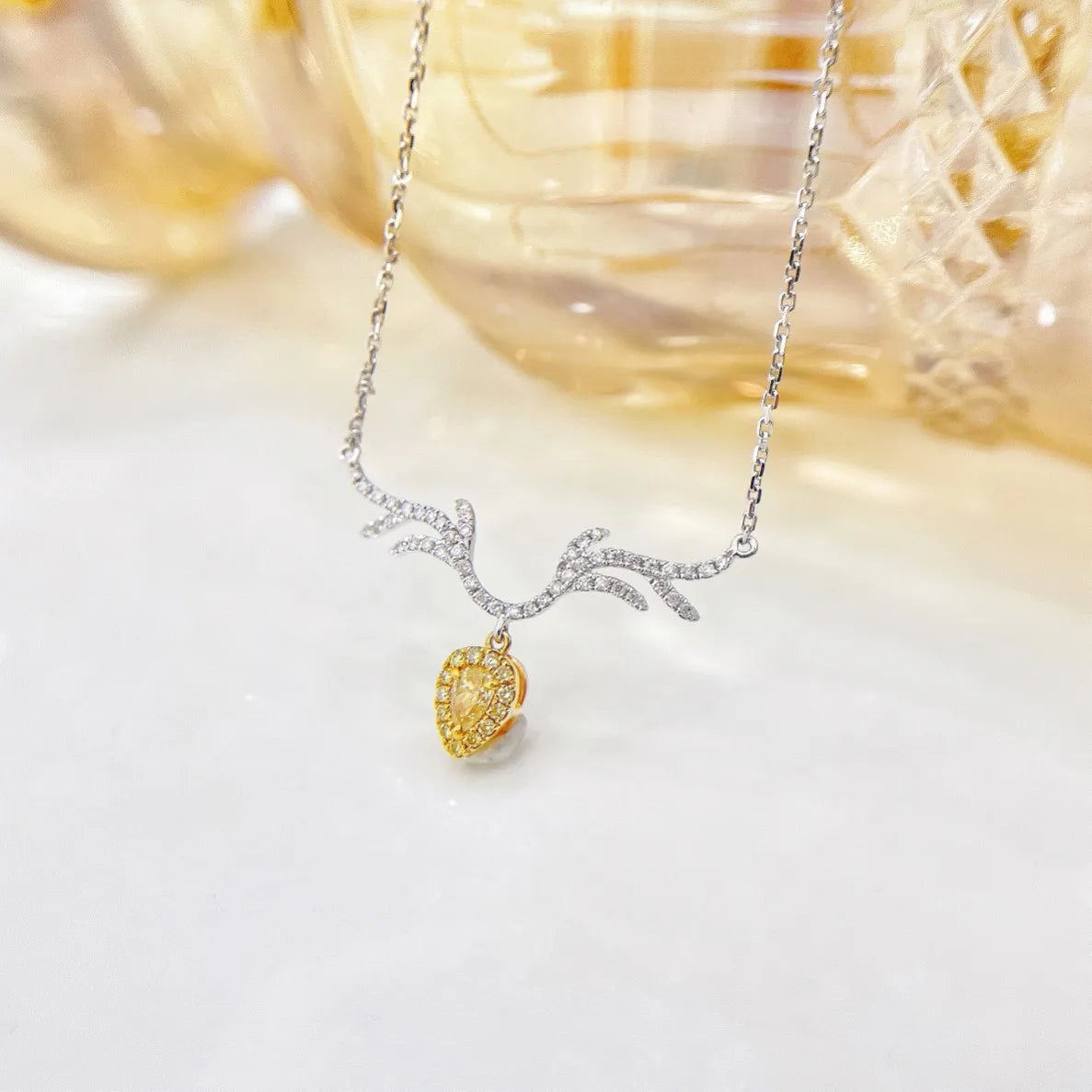 Necklace 18K Gold 0.11ct Yellow Diamonds Pendant Female's