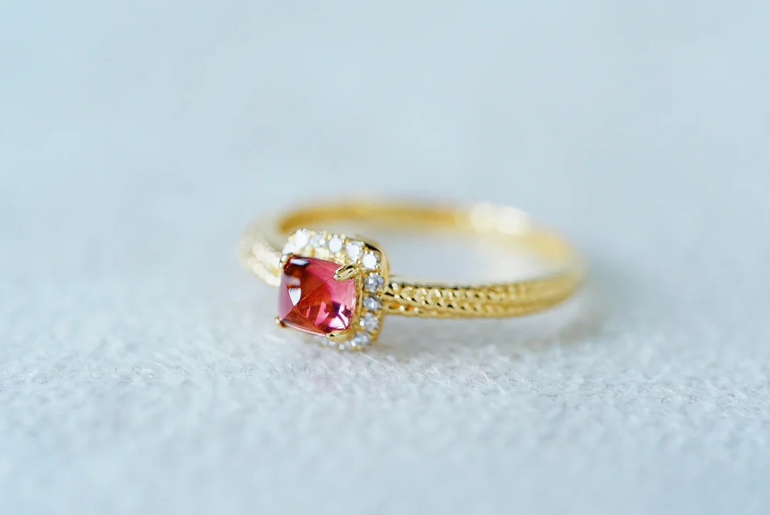 Ring 18K Gold 0.52ct Pink Tourmaline Gemstones Diamonds Female's