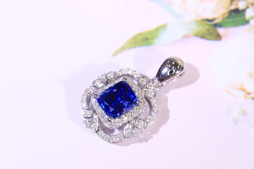 Pendant 18K Gold 0.92ct Cornflower Blue Sapphire Gemstones Necklace for Women