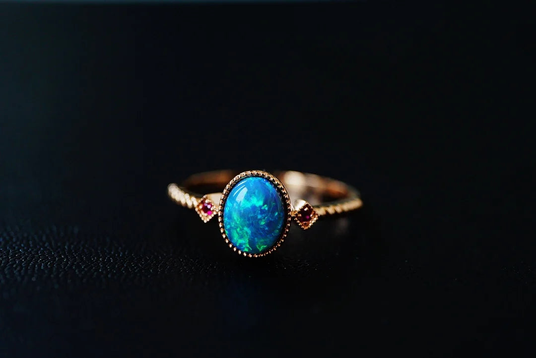 Ring 18K Gold 1.25ct Black Opal Gemstones Female's Fine Jewelry