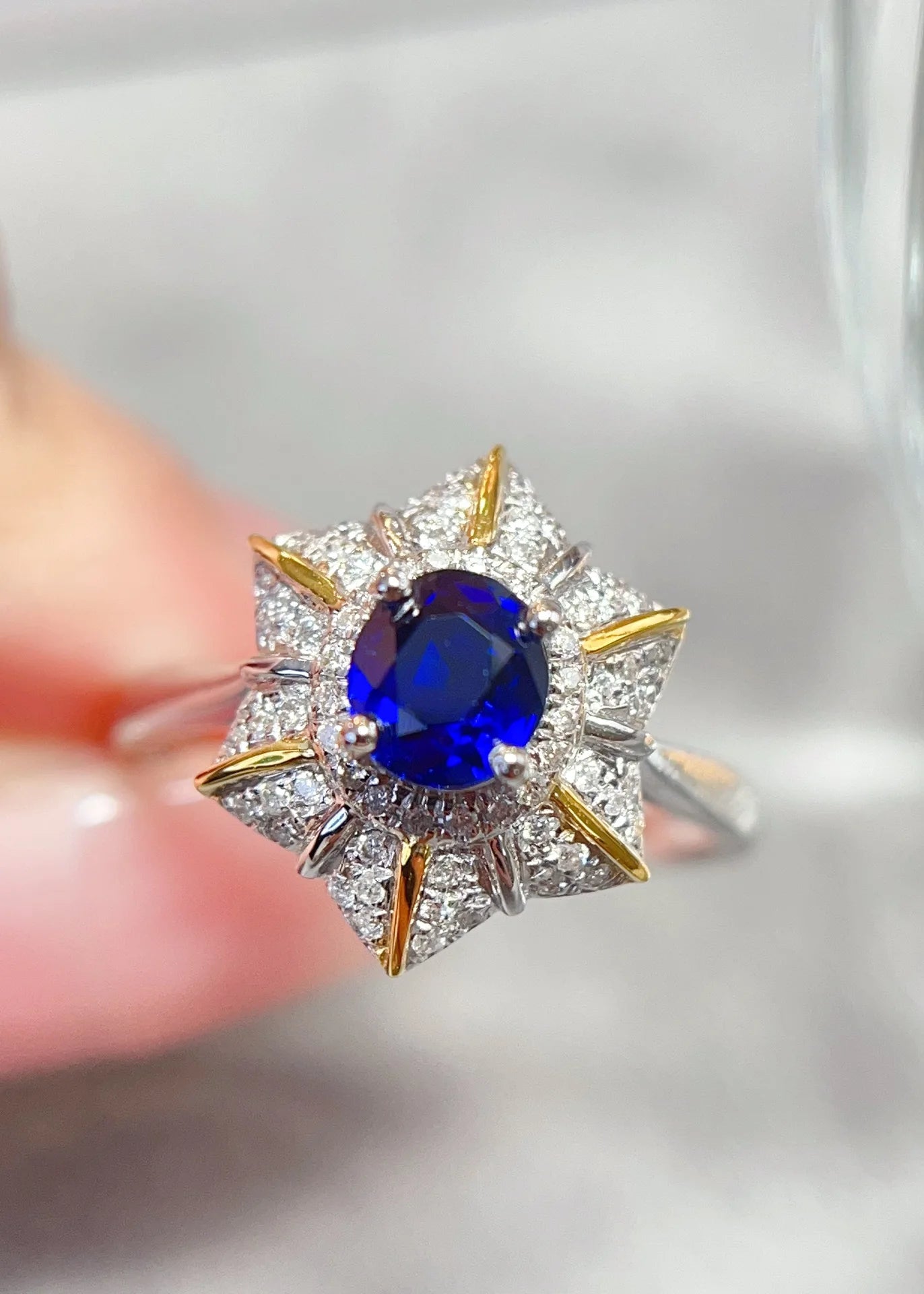 Ring 18K Gold 0.9ct Blue Sapphire Gemstones Diamonds Female's