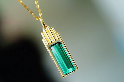 Pendant 18K Gold 3.2ct Green Tourmaline Gemstones Diamond Necklace for Women