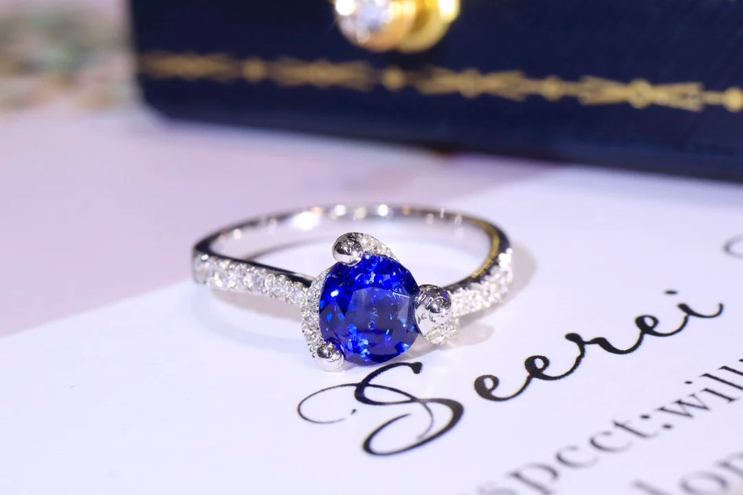 Ring 18K Gold 1.10ct Blue Sapphire Gemstone Diamonds Female