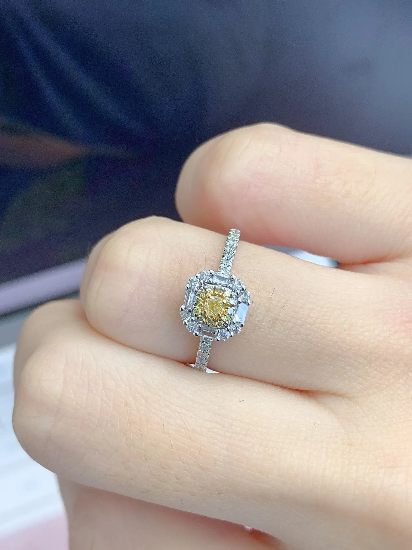 Ring 18K Gold 0.10ct Yellow Diamonds Female's Diamond for Women