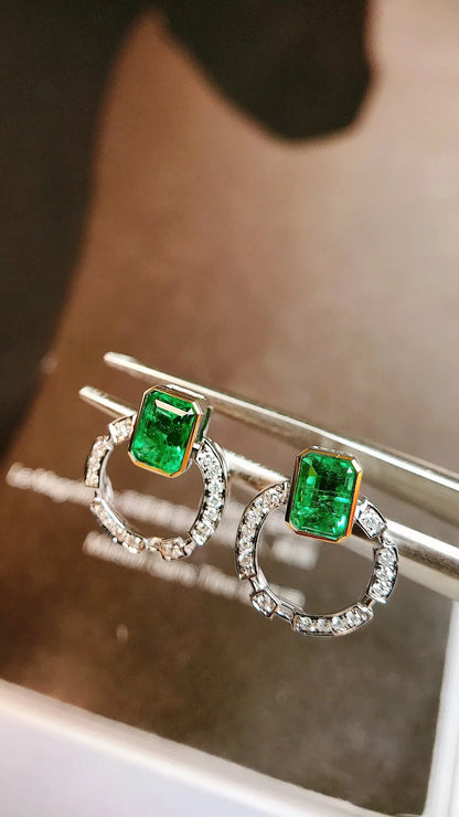 Earrings 18K Gold 0.72ct Green Emerald Gemstones Stud Female's Gift