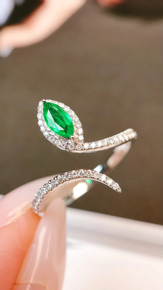 Ring 18K Gold 0.22ct Green Emerald Gemstones Diamonds Female's