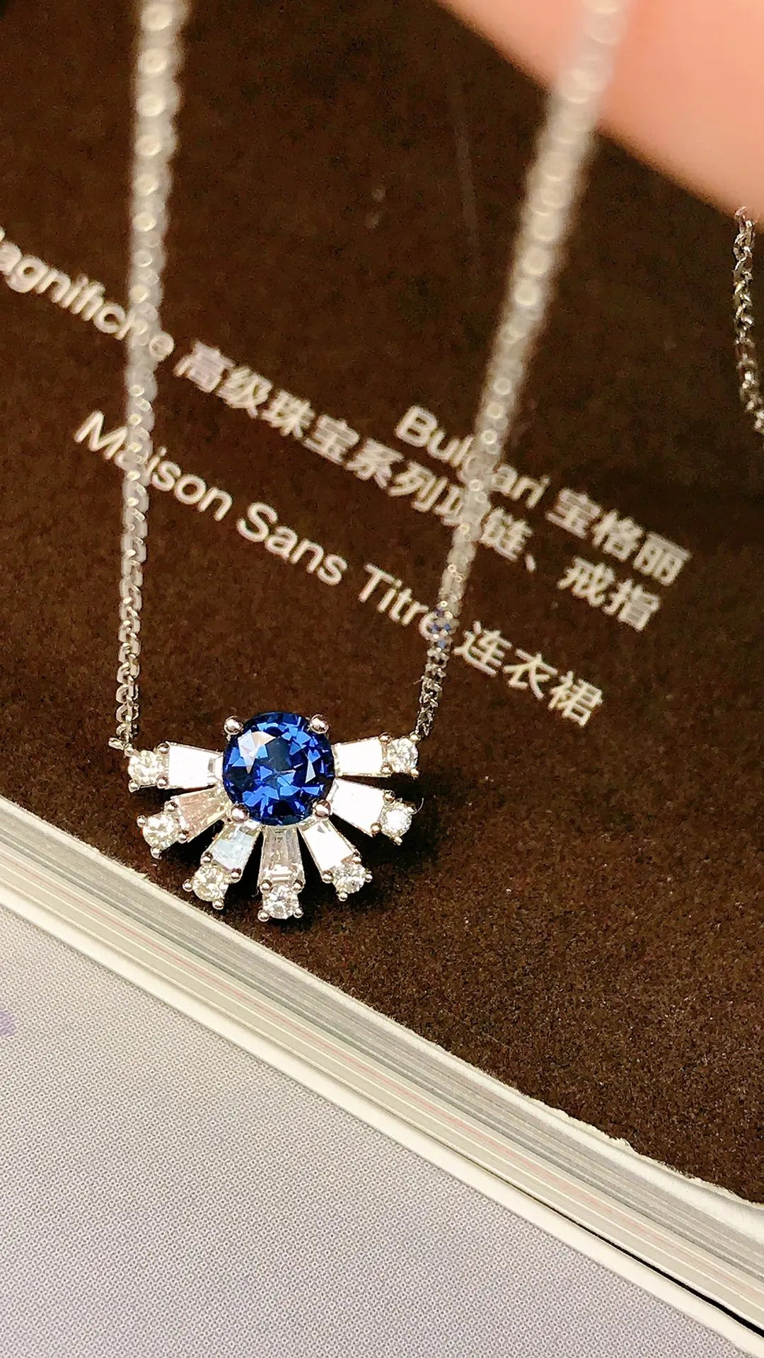 Necklace 18K White Gold 0.38ct Blue Sapphire Diamonds Pendant Female's