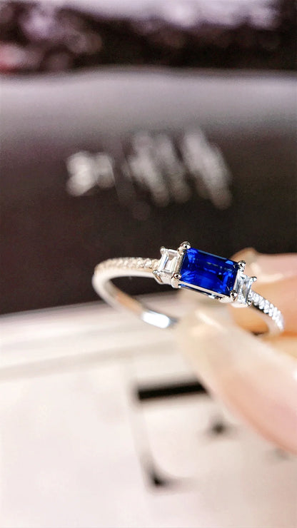 Ring 18K Gold 0.36ct Blue Sapphire Gemstones Diamonds Female