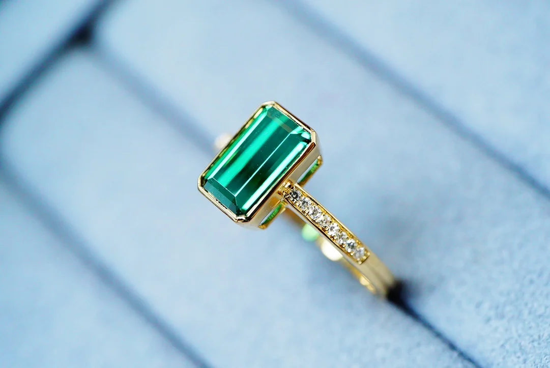 Ring 18K Gold 1.8ct Green Tourmaline Diamonds Male Wedding