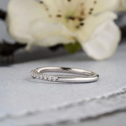 Ring 14k White Gold V Shape Curved Lab Grown Diamond Eternity Band DEF VS-VVS Wedding Jewelry