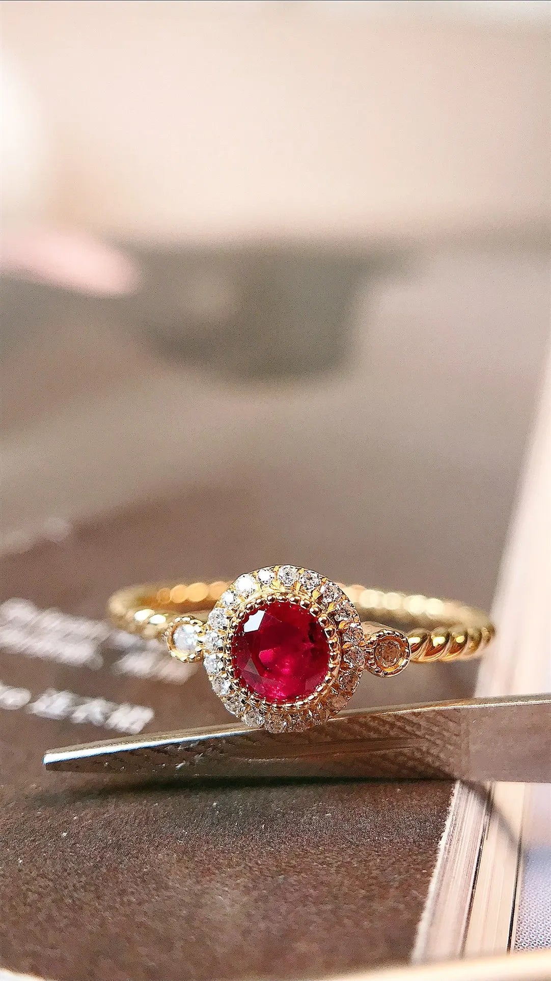 Ring 18K Gold 0.41ct Red Ruby Diamonds Female's Anniversary