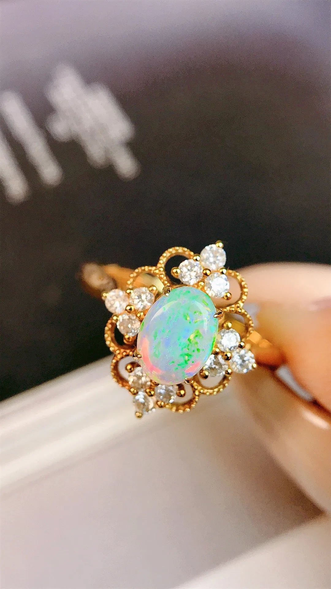 Ring 18K Gold 0.41ct White Opal Gemstones Fine Female