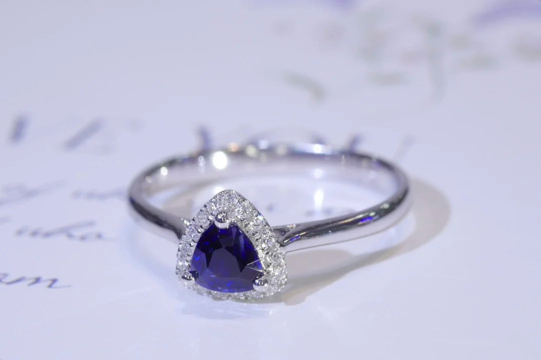 Ring 18K Gold 0.51ct UNHEAT Royal Blue Sapphire Gemstones Diamonds Female's