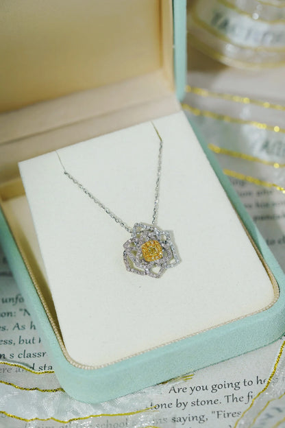 Necklace 18K Gold 0.15ct Yellow Diamonds Pendant Female's